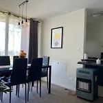Amplio Y Comodo Departamento